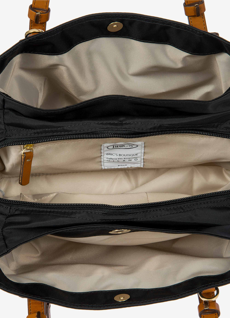 Sac cabas petit format confectionné en nylon avec des détails en cuir Bric's X-Bag - Bric's