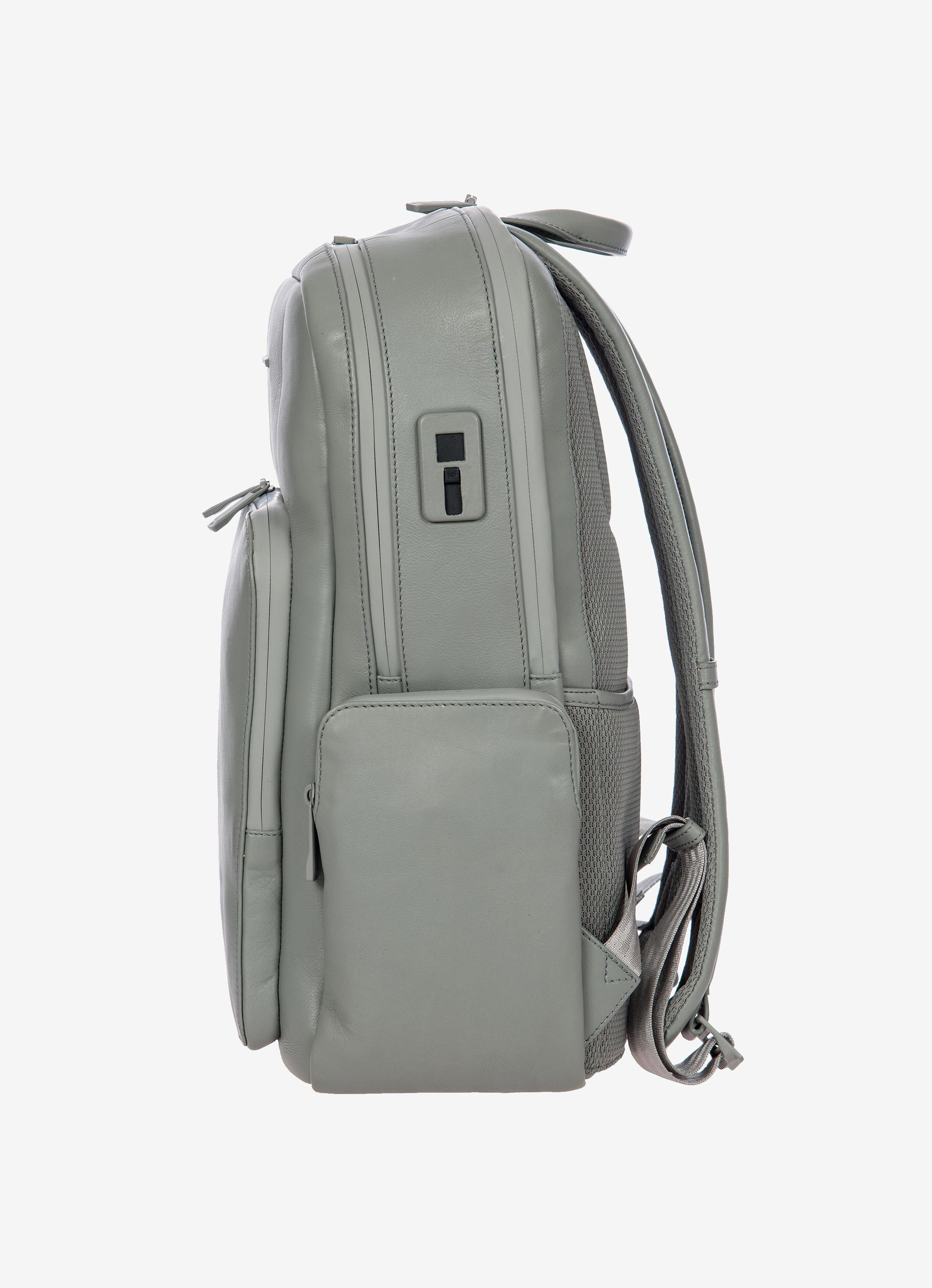 Medium cargo outlet backpack