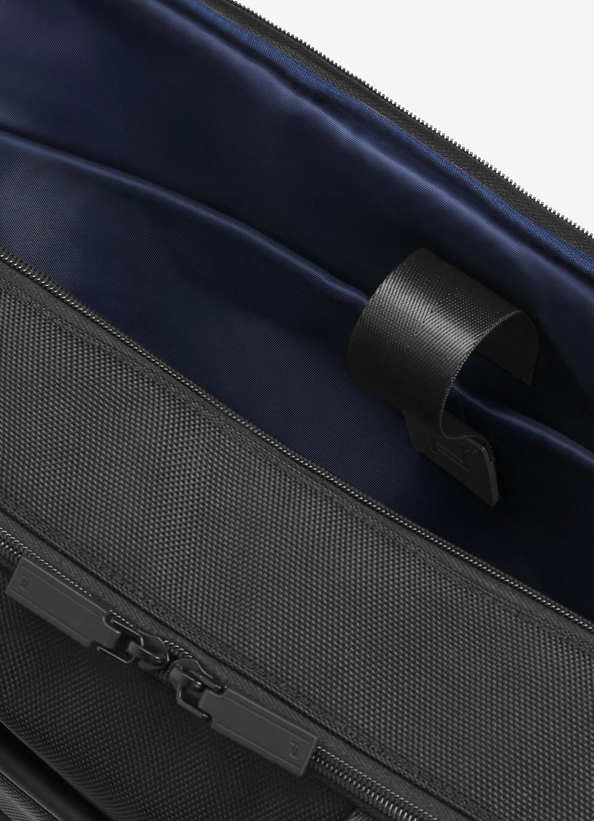 Voyager Nylon Briefcase M | ✈️ Bric